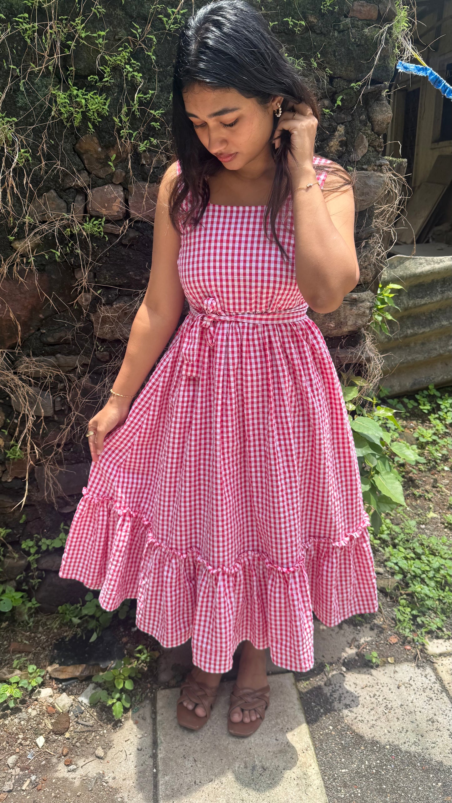 Pink ruffled midi dress