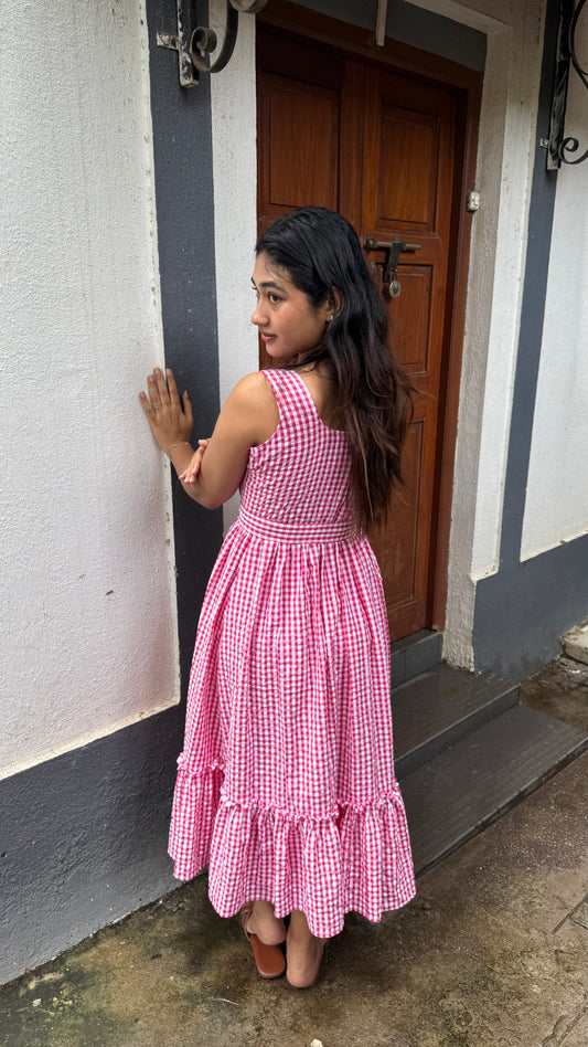 Pink ruffled midi dress