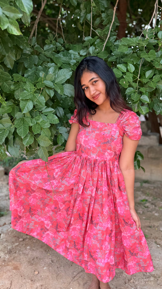 Floral pink hakoba dress